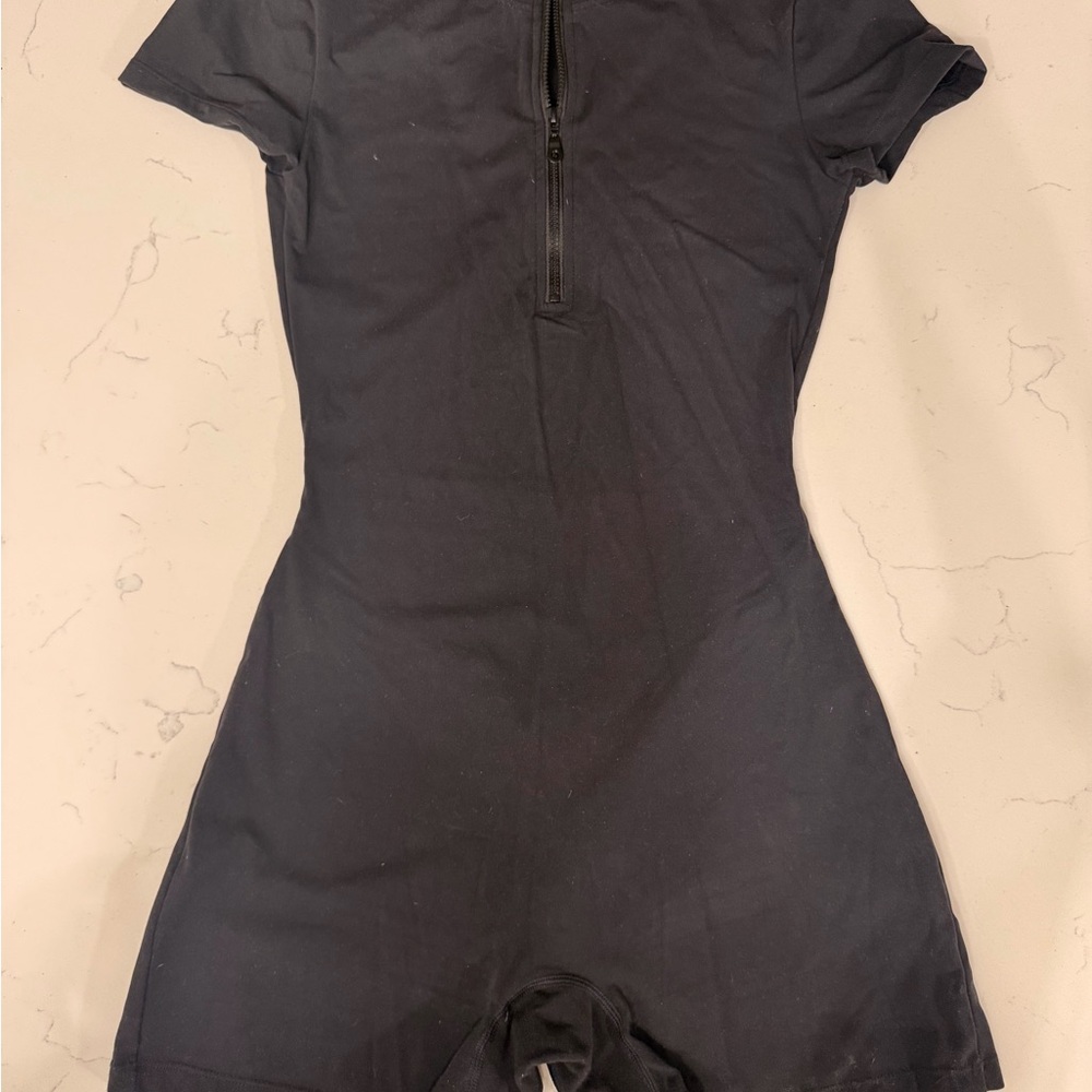 BuffBunny Bodysuit 4” Shorts